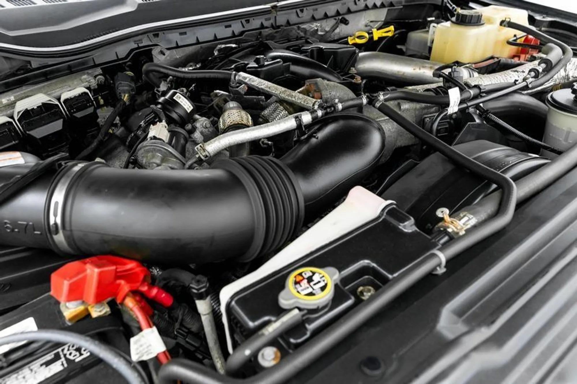 2017 Ford F-350 Super Duty XLT