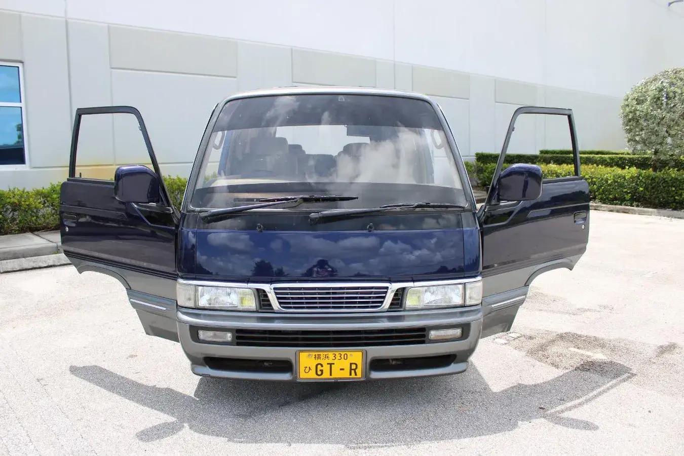 1995 Nissan Caravan Royale