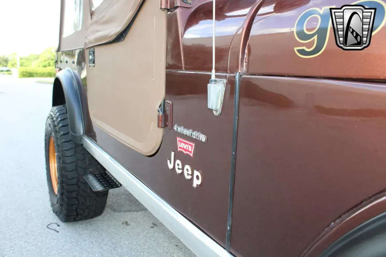 1977 Jeep CJ-7 Golden Eagle