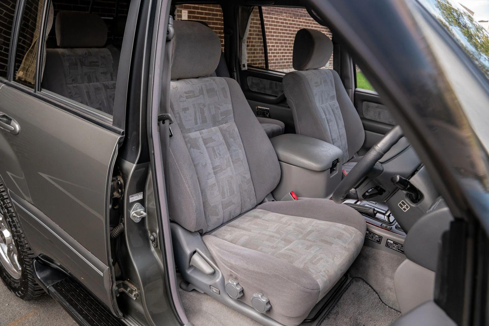 1999 Toyota Land Cruiser