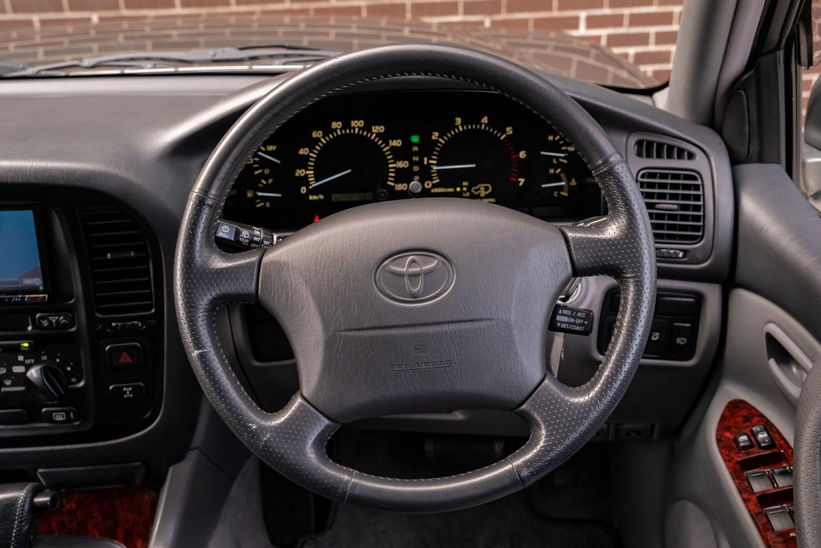 1999 Toyota Land Cruiser