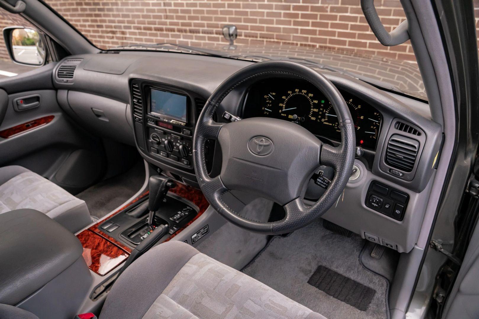 1999 Toyota Land Cruiser