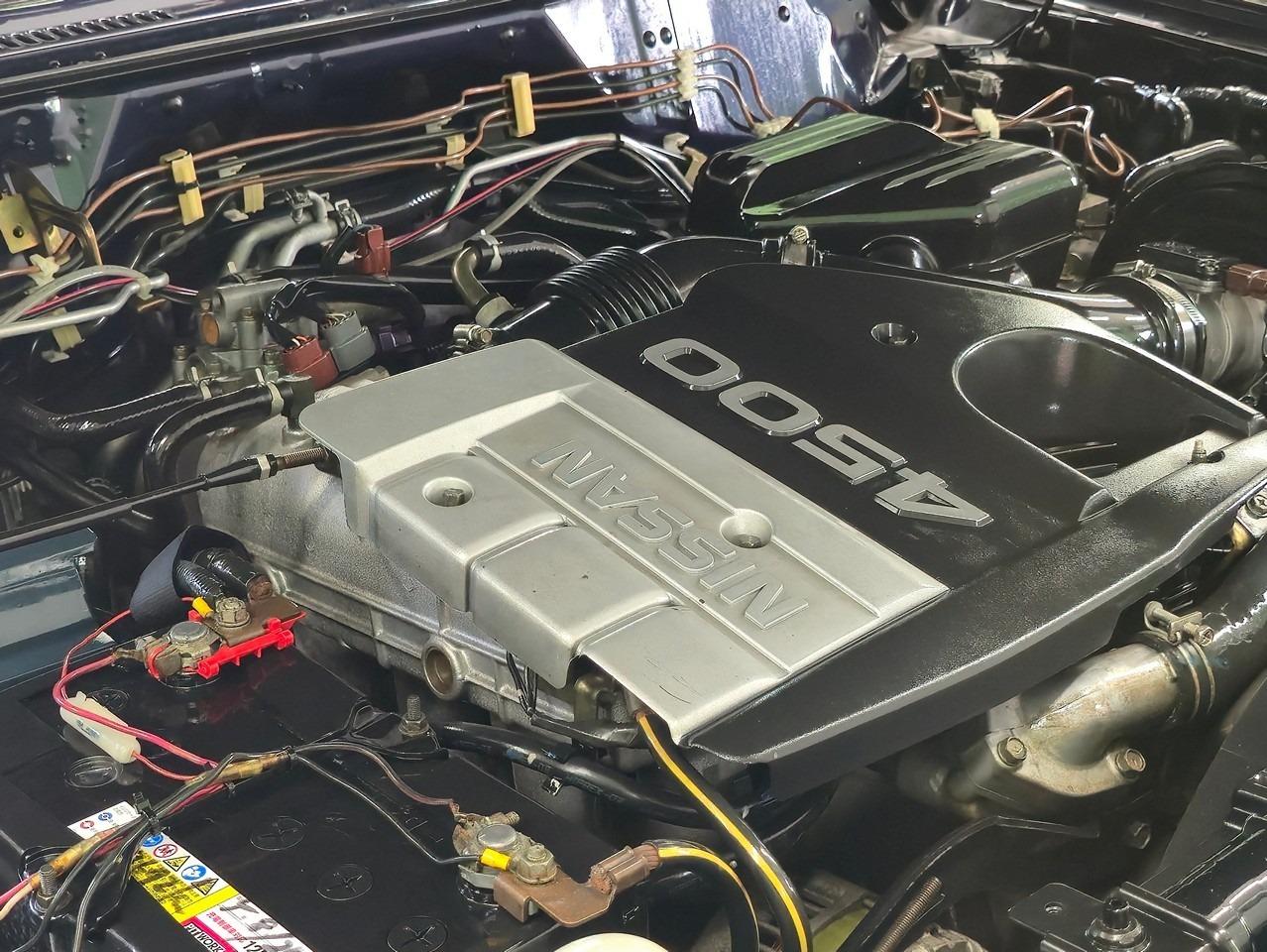 1998 Nissan Safari Gran Road