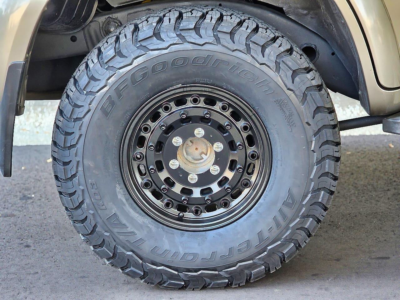 1998 Nissan Safari Gran Road