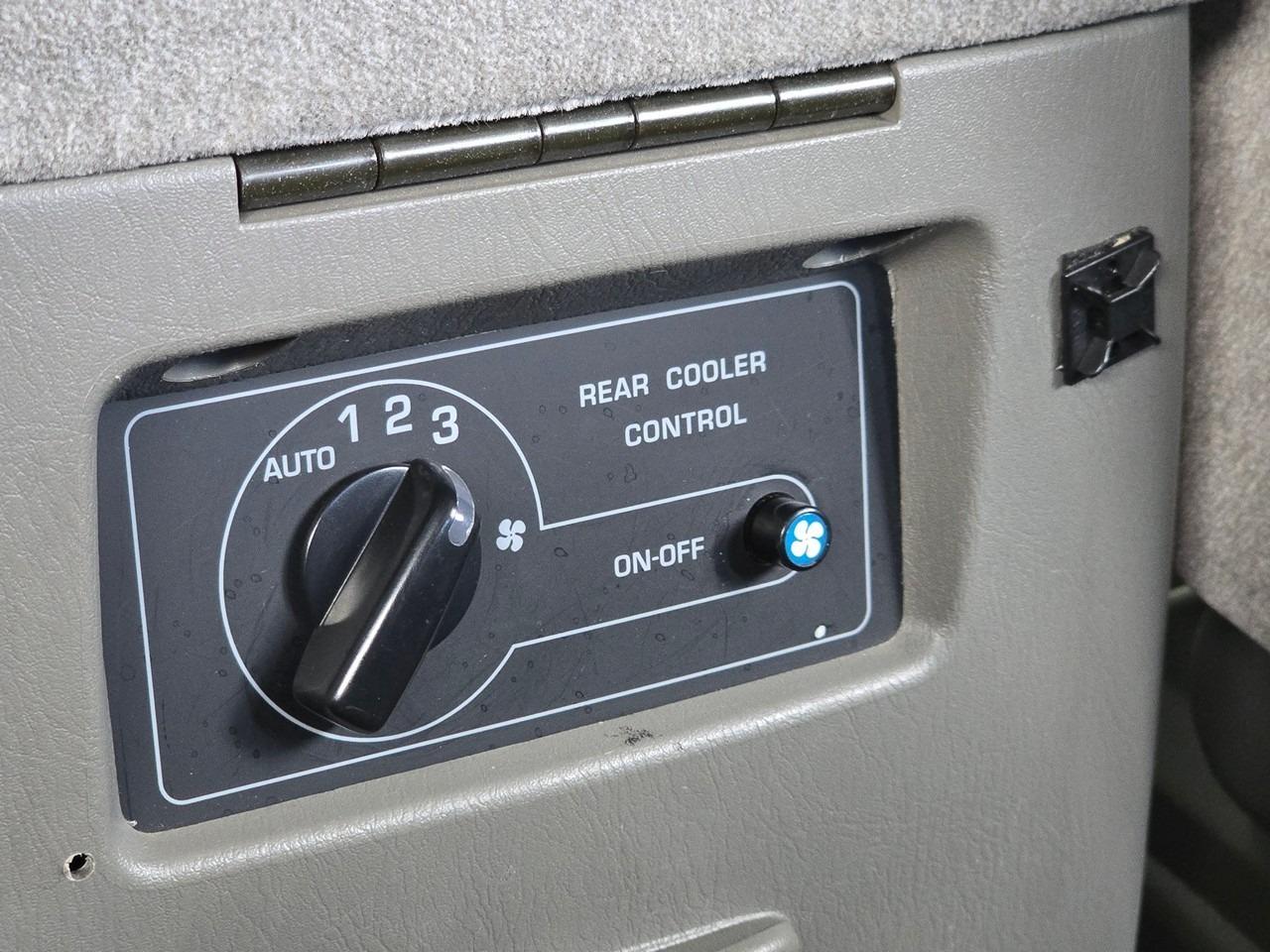 1998 Nissan Safari Gran Road