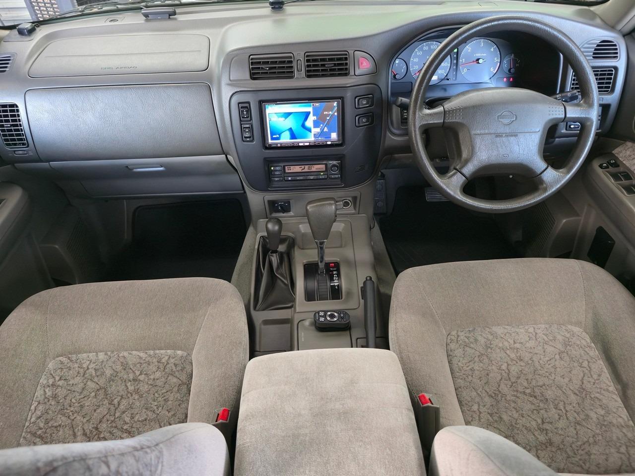 1998 Nissan Safari Gran Road