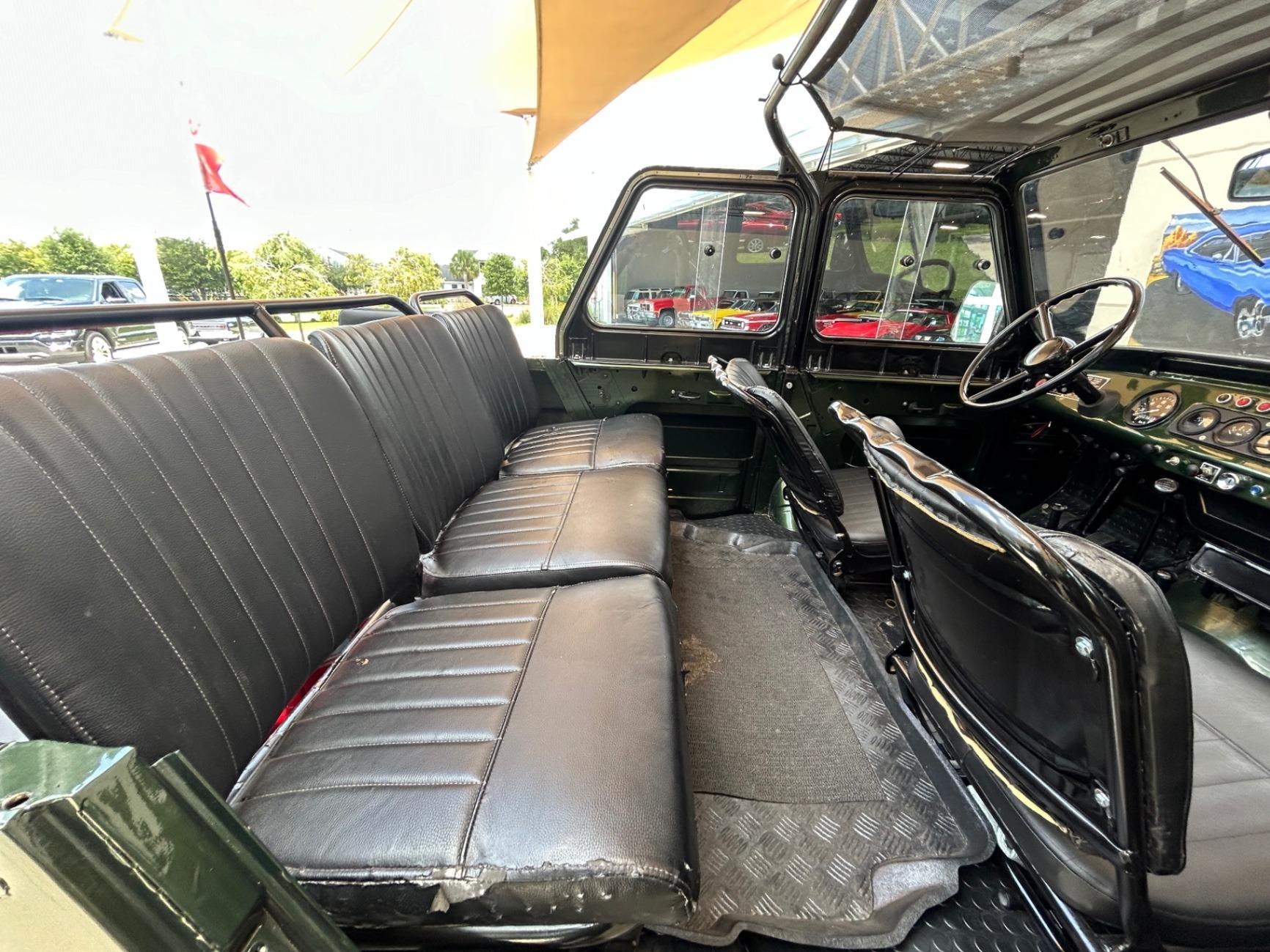 1990 UAZ 469