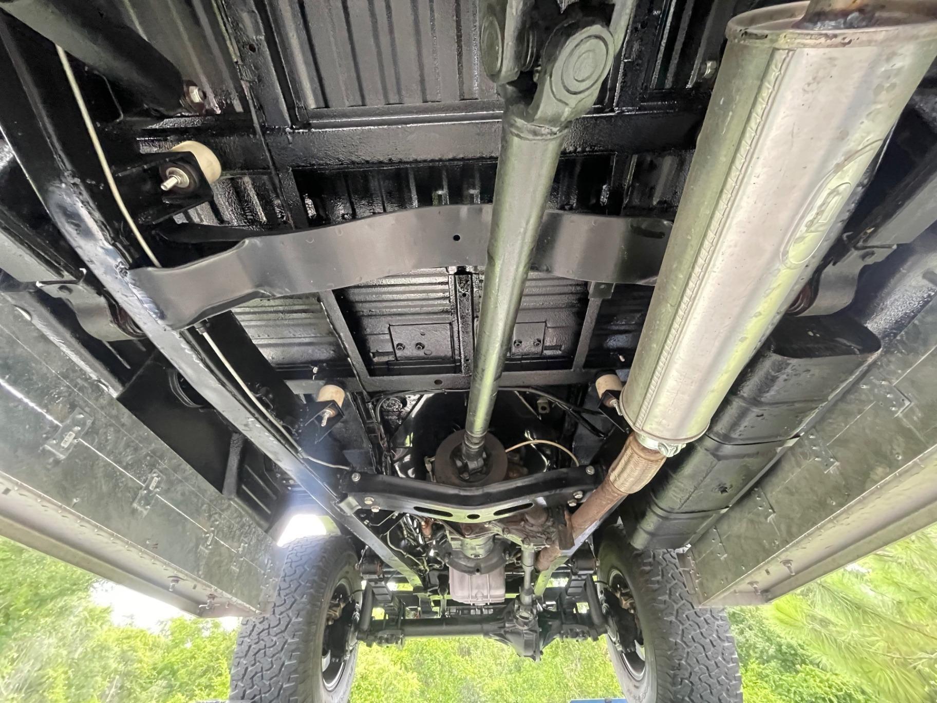 1990 UAZ 469