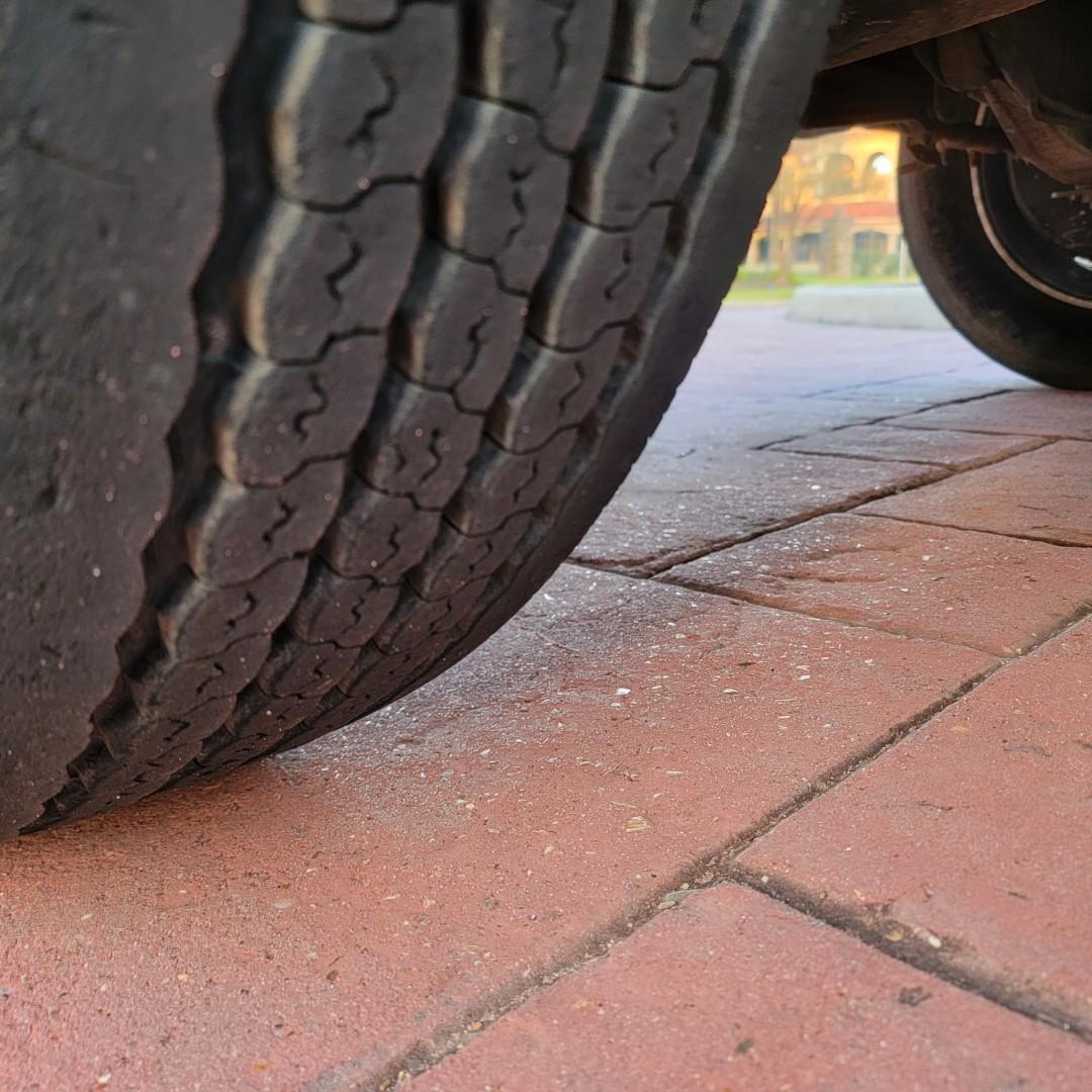 1989 Ford F-350 XLT Lariat