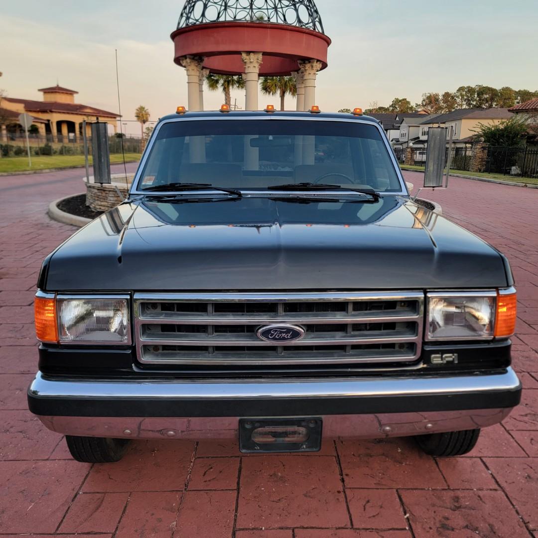 1989 Ford F-350 XLT Lariat
