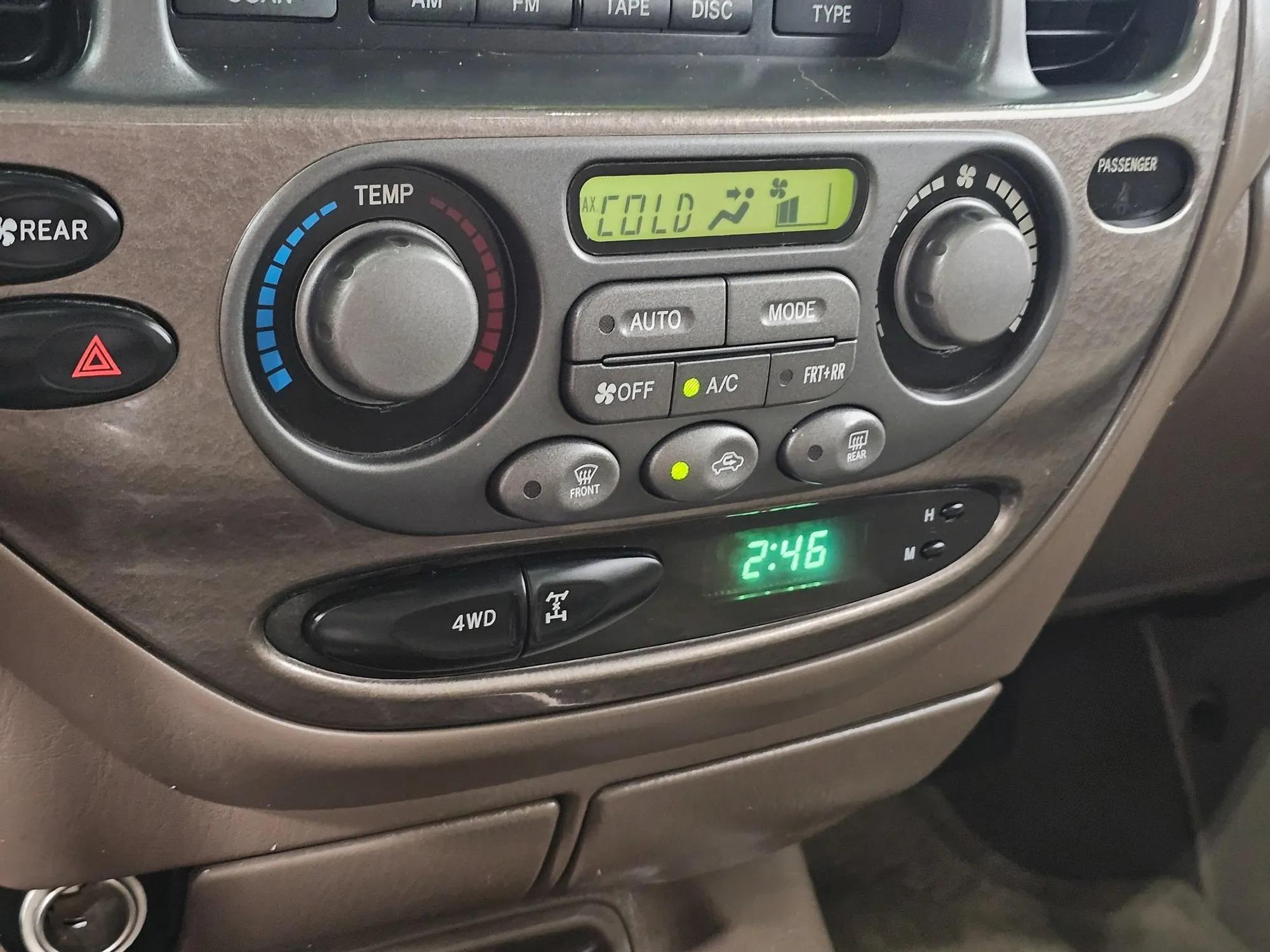 2003 Toyota Sequoia Limited