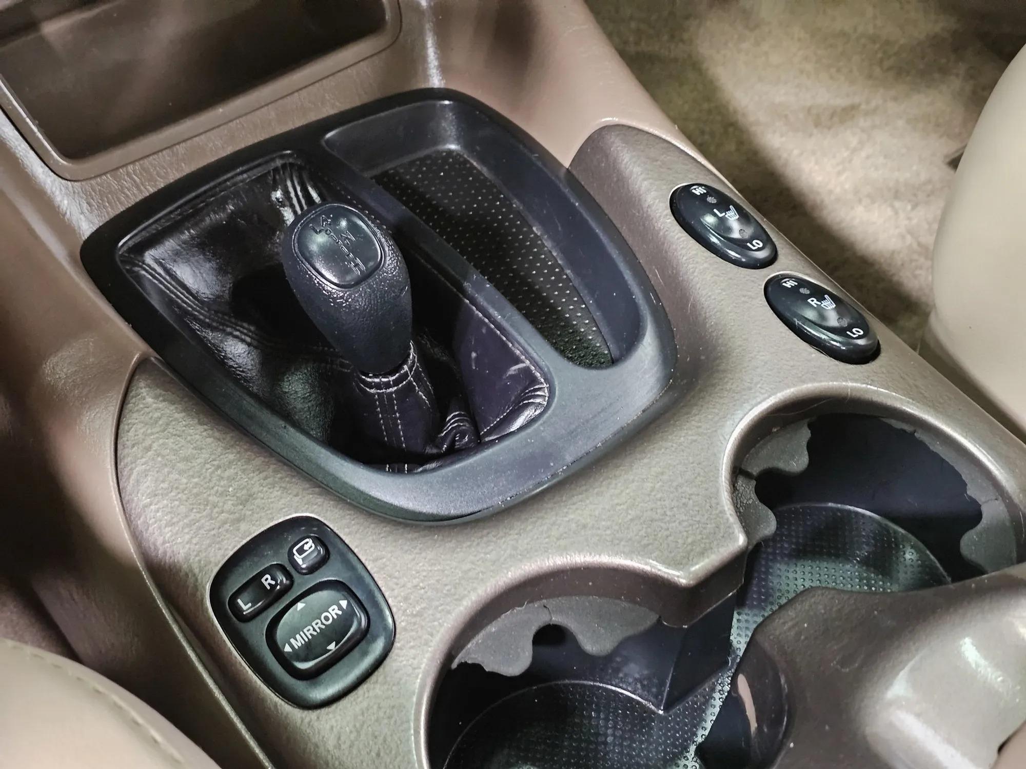 2003 Toyota Sequoia Limited