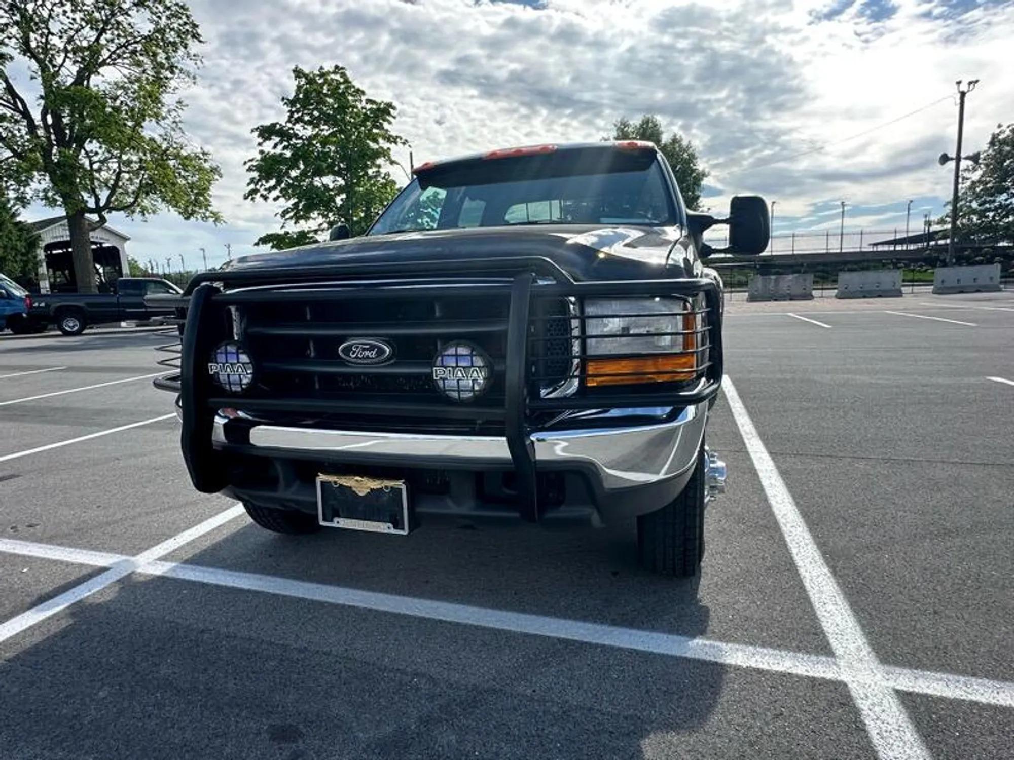 2000 Ford F-350 SD Lariat