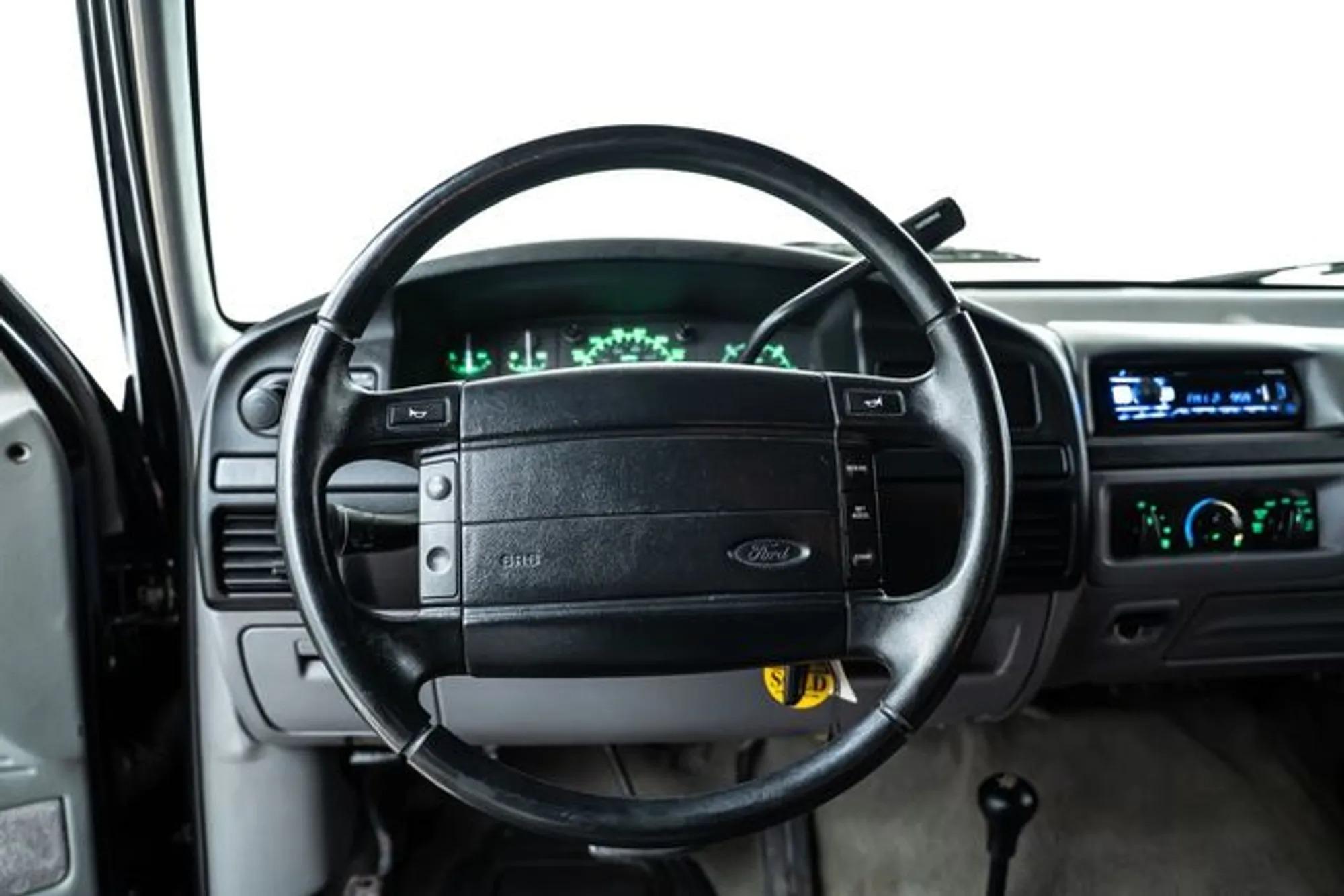 1996 Ford Bronco XLT