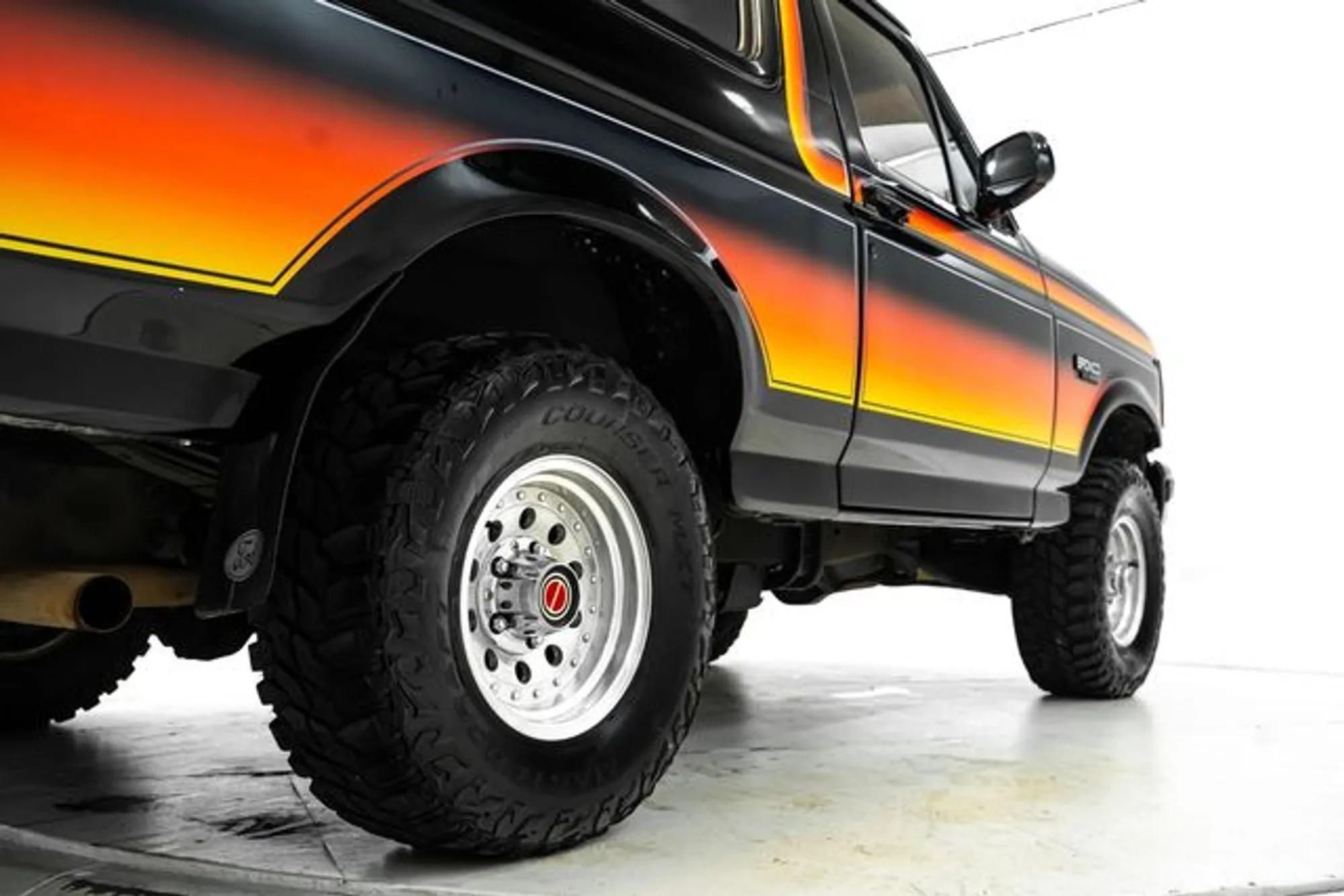 1996 Ford Bronco XLT