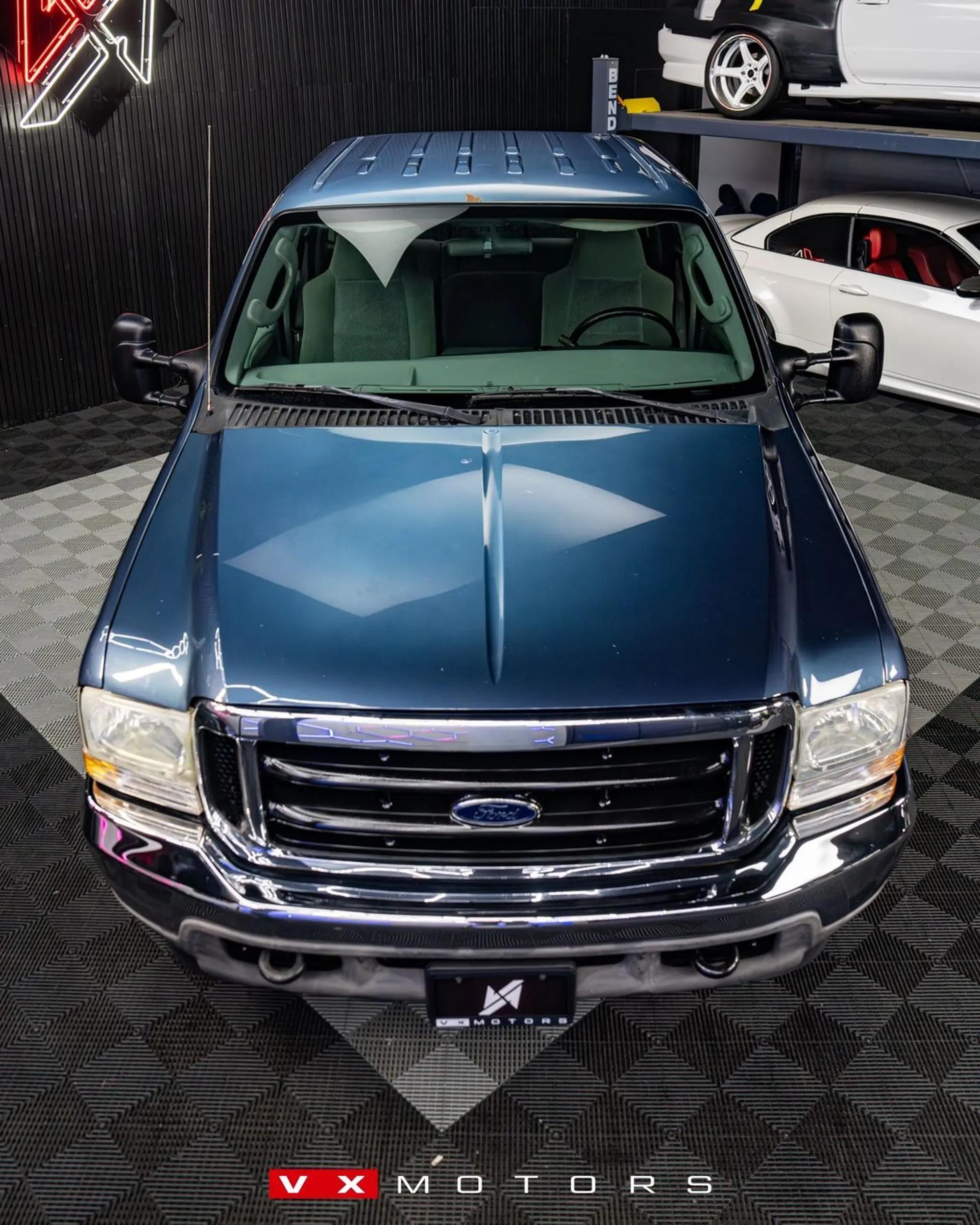 2004 Ford F-250 Super Duty - 4