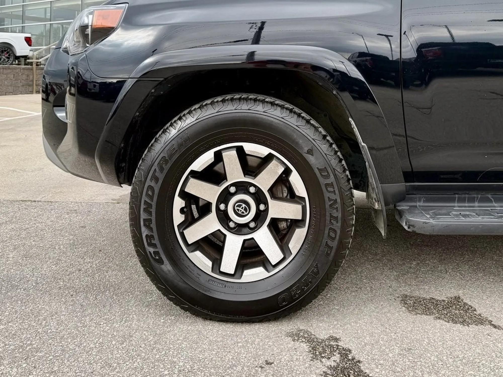 2024 Toyota 4Runner TRD Off-Road Premium