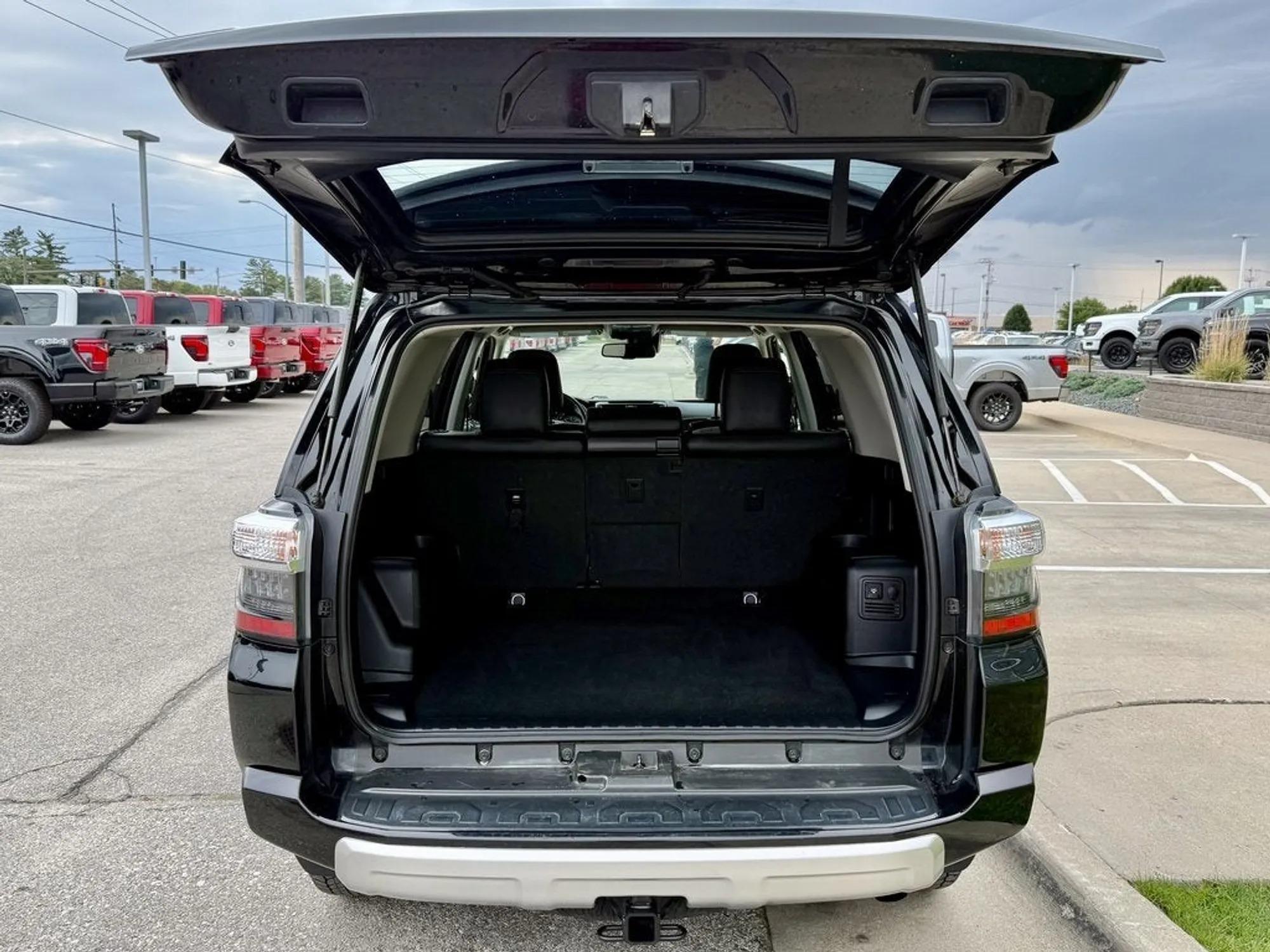 2024 Toyota 4Runner TRD Off-Road Premium