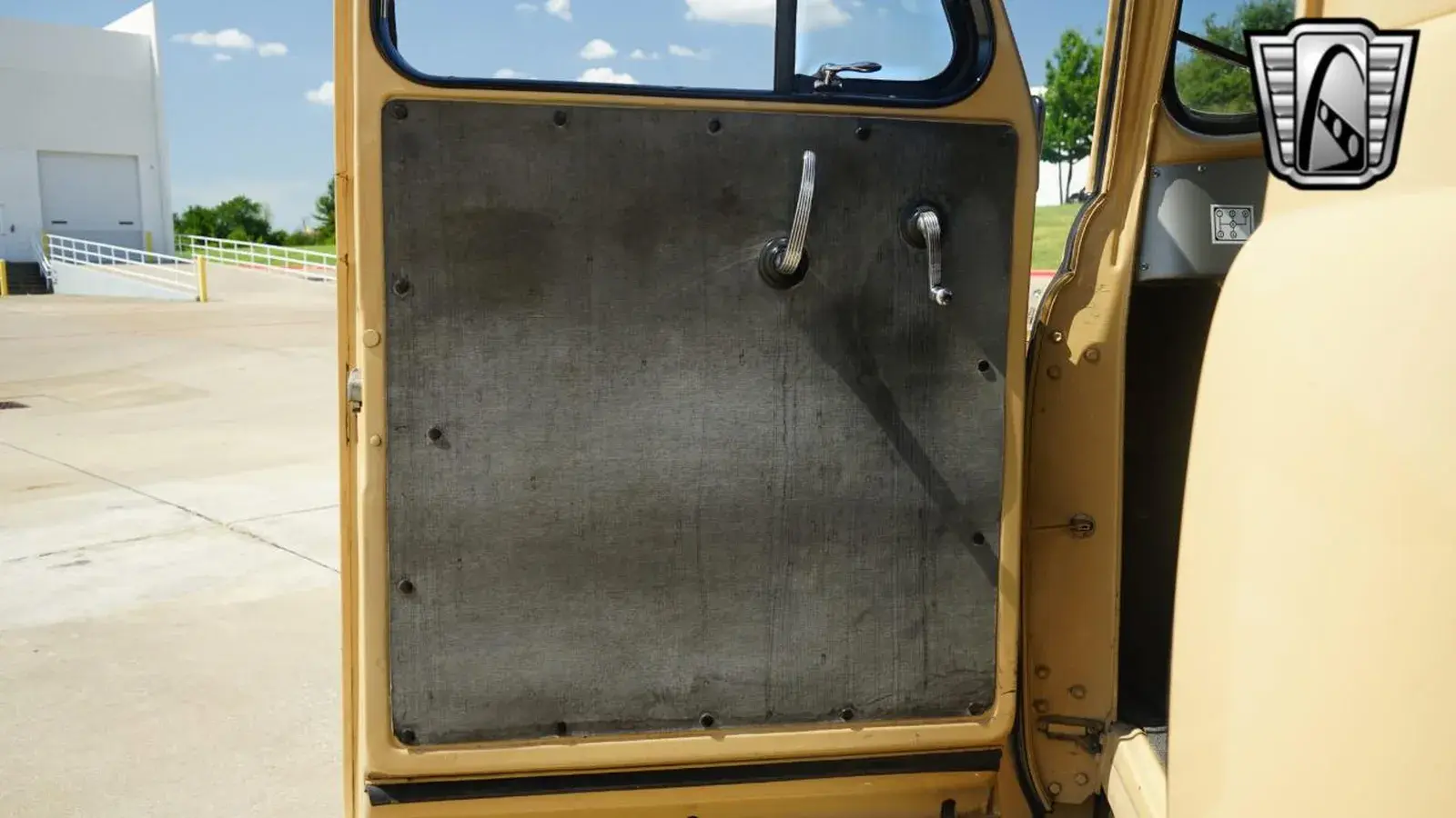 1951 International Harvester L-Series