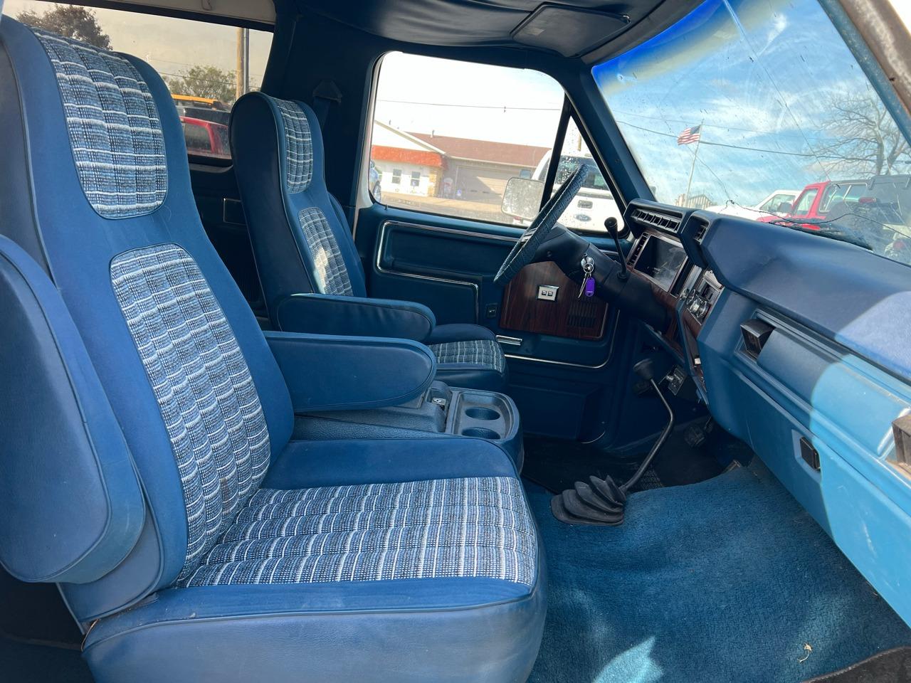 1983 Ford Bronco XLT 4×4