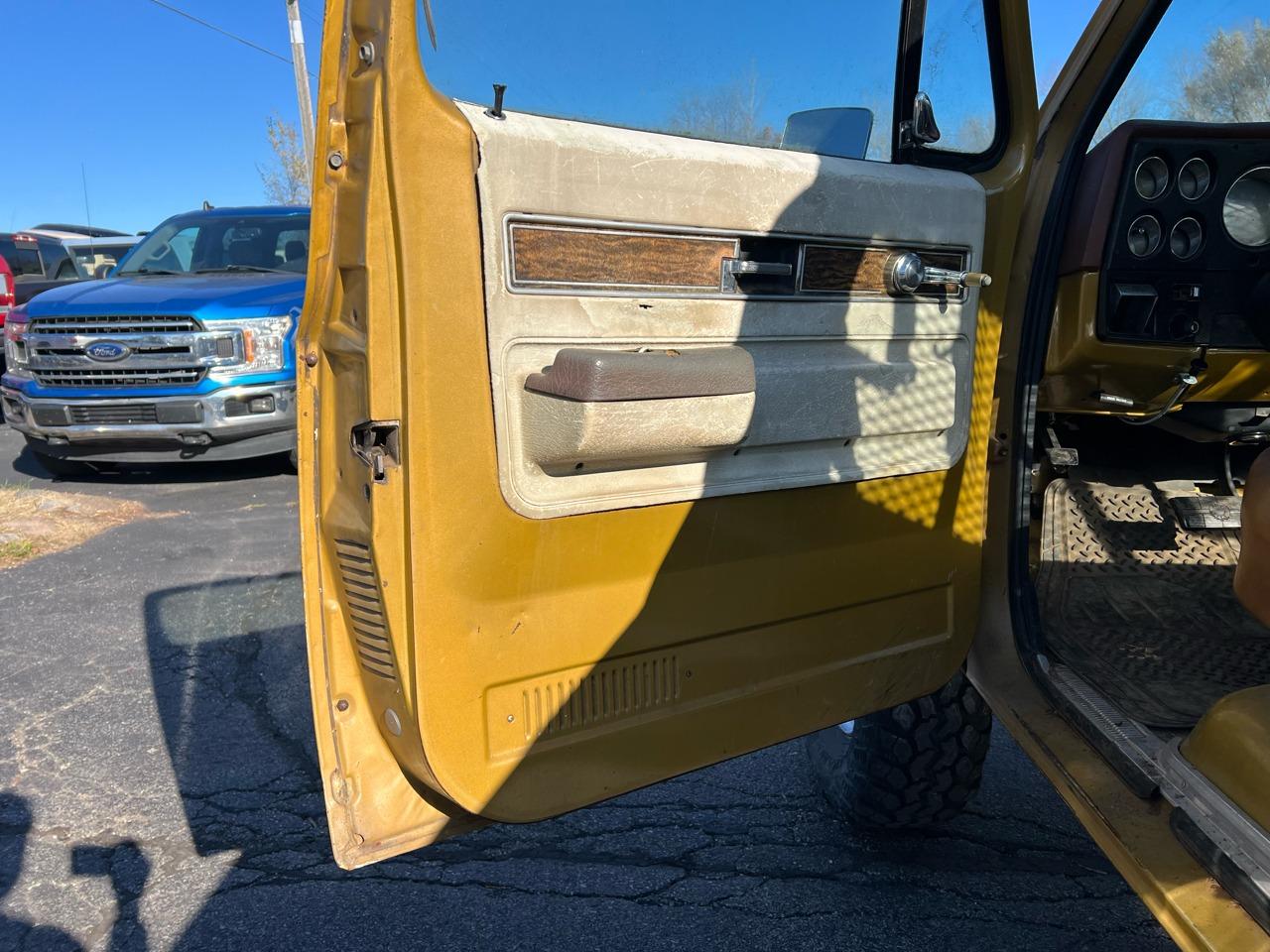 1976 Chevrolet K20 Bonanza