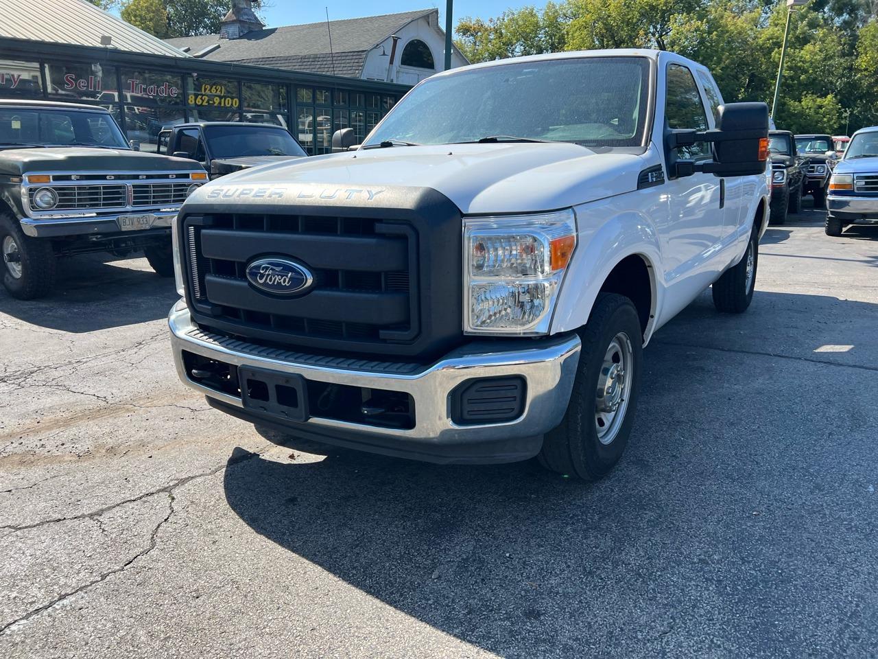 2014 Ford Super Duty F-250 - 4