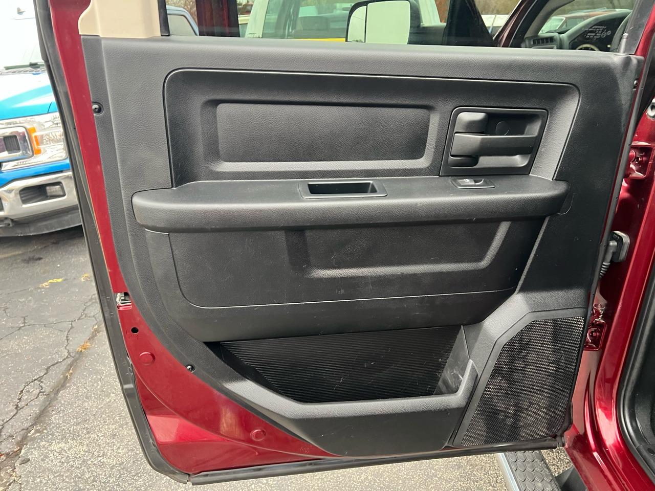 2017 RAM 2500 Tradesman 4×4