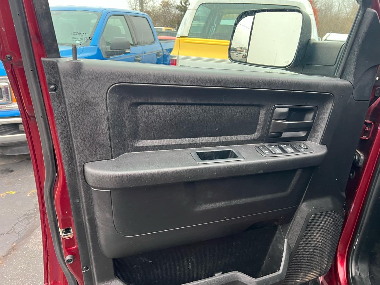 2017 RAM 2500 Tradesman 4×4