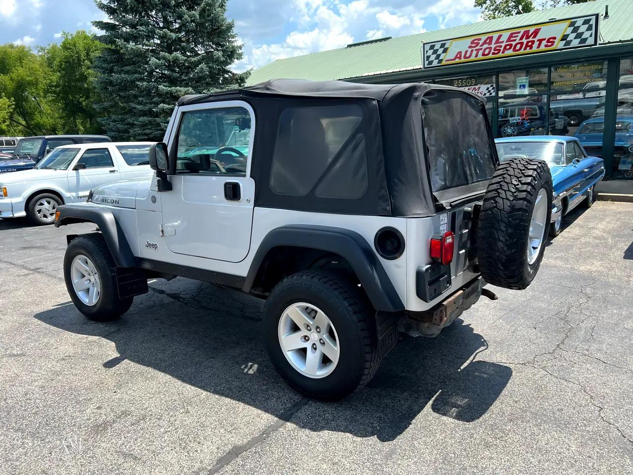 2004 Jeep Wrangler Rubicon - 3