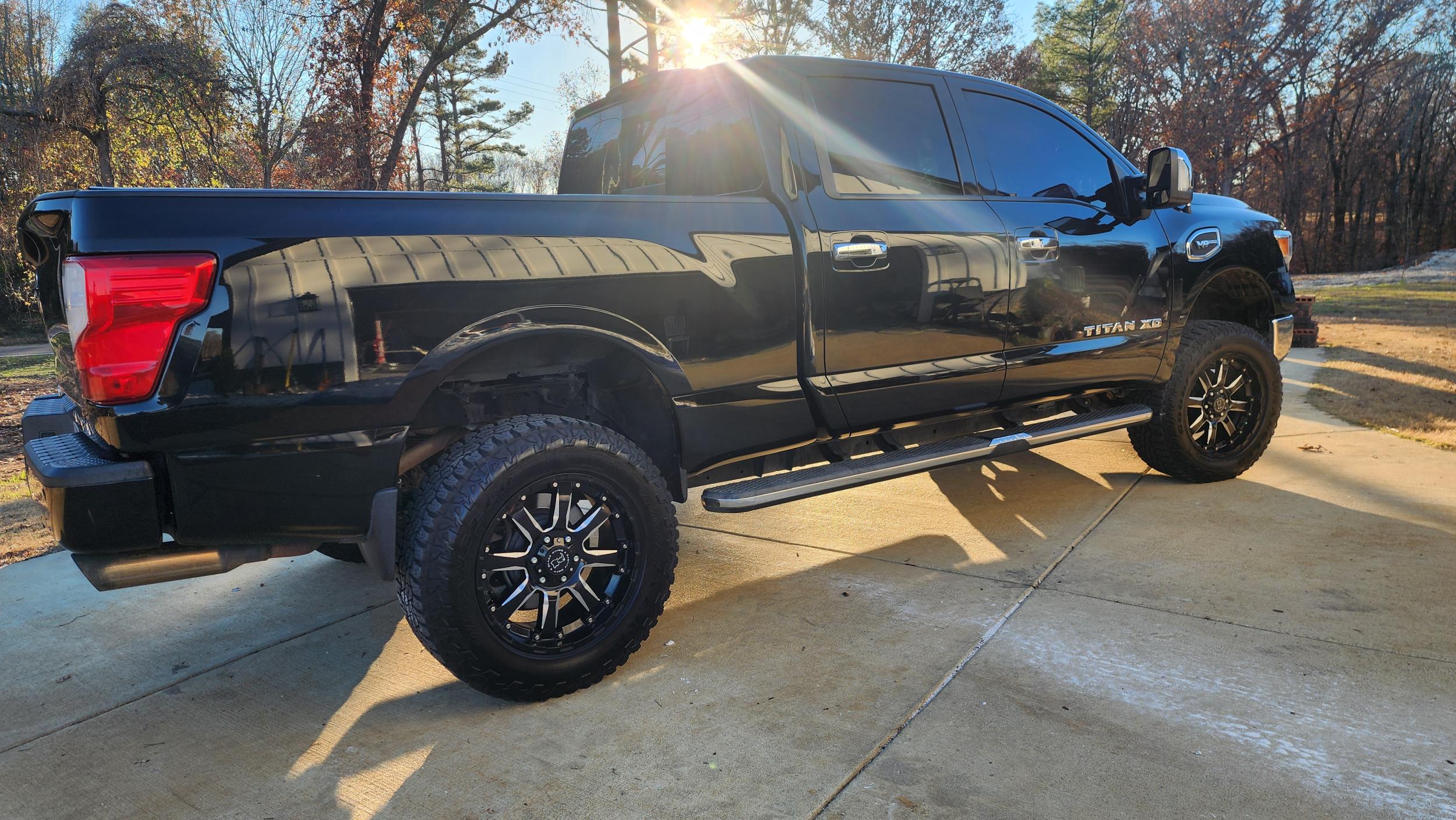 2019 Nissan Titan XD - 4