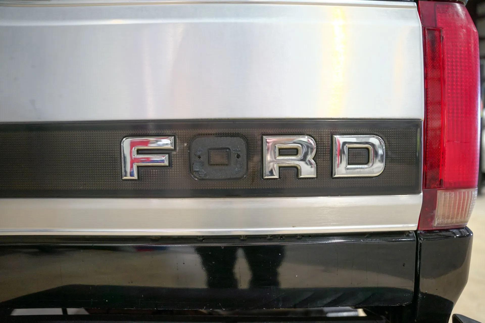 1996 Ford F-250 XLT 4x4