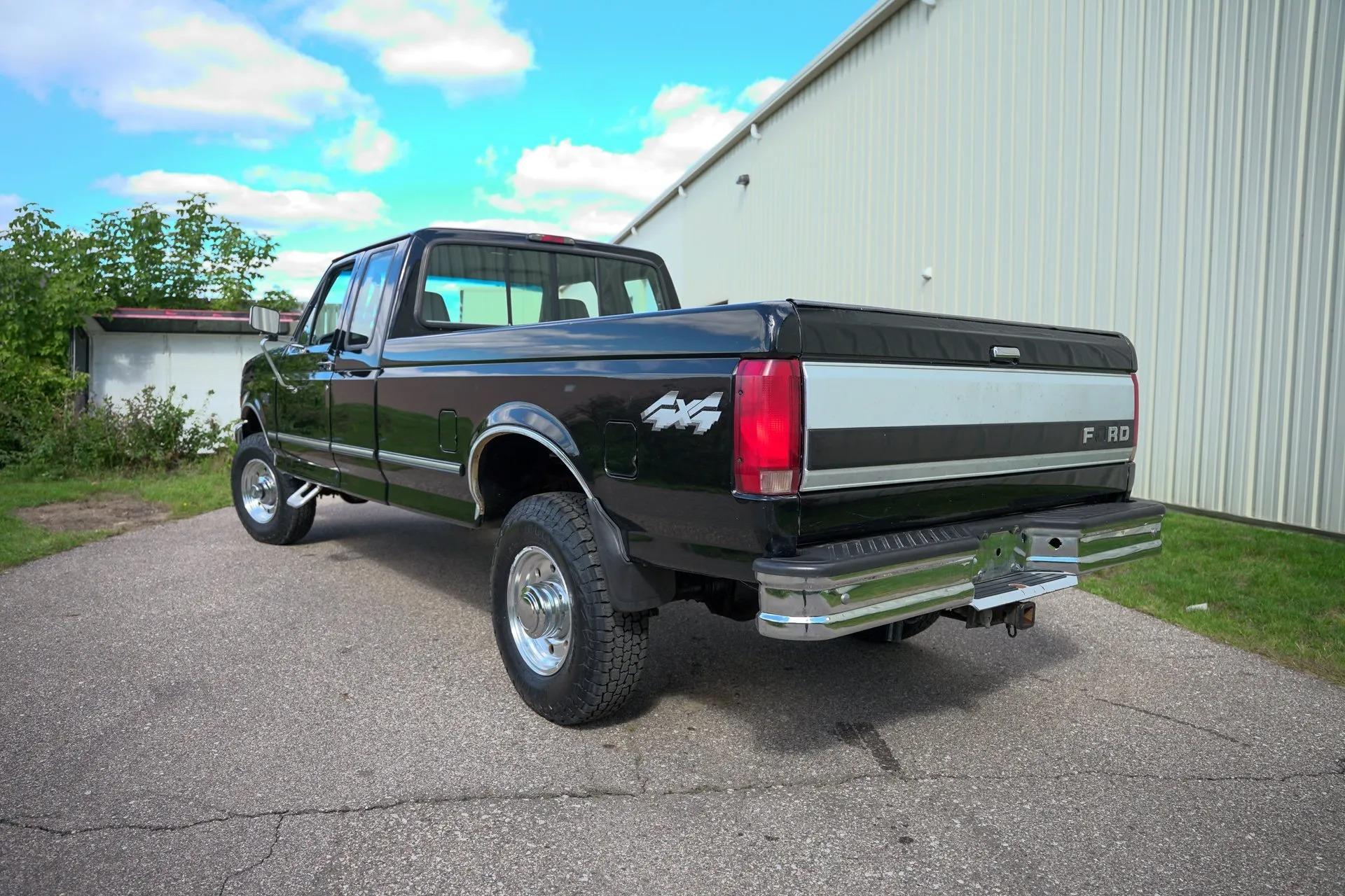1996 Ford F-250 XLT 4x4 - 3