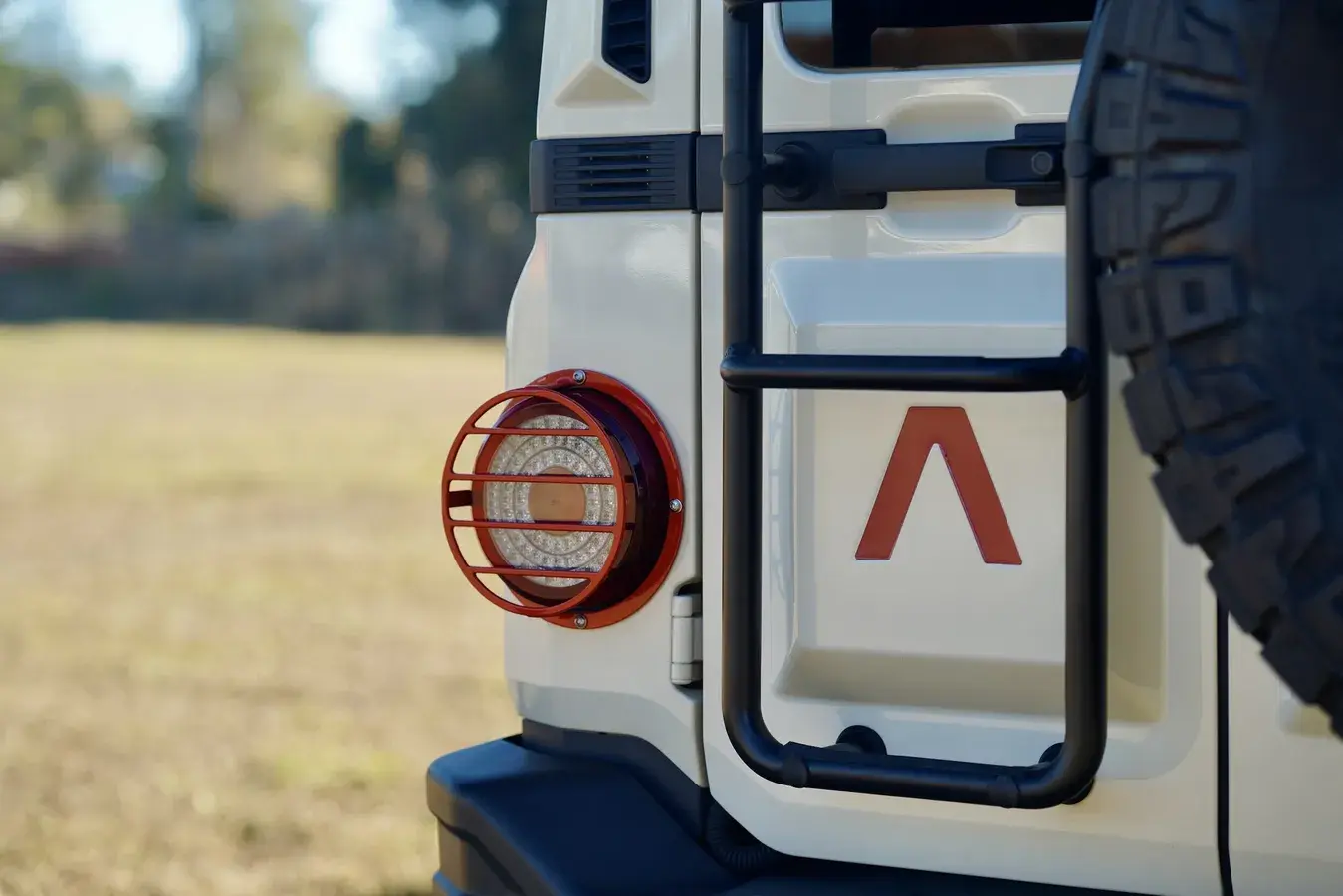 2024 INEOS Grenadier Signature Off-Road Edition