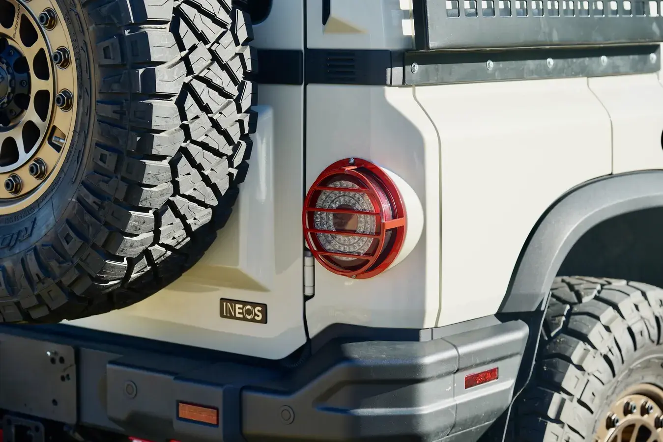 2024 INEOS Grenadier Signature Off-Road Edition