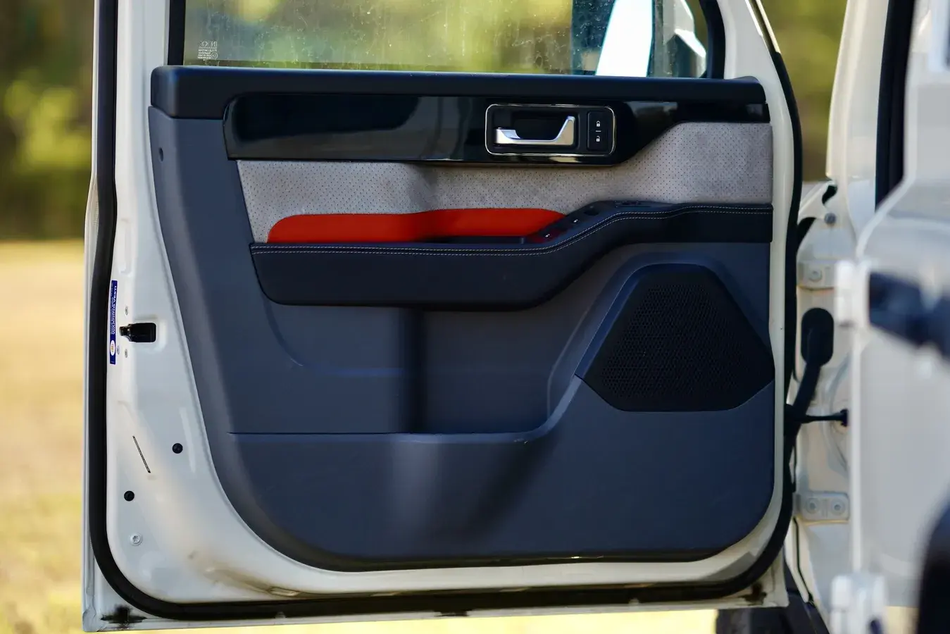 2024 INEOS Grenadier Signature Off-Road Edition