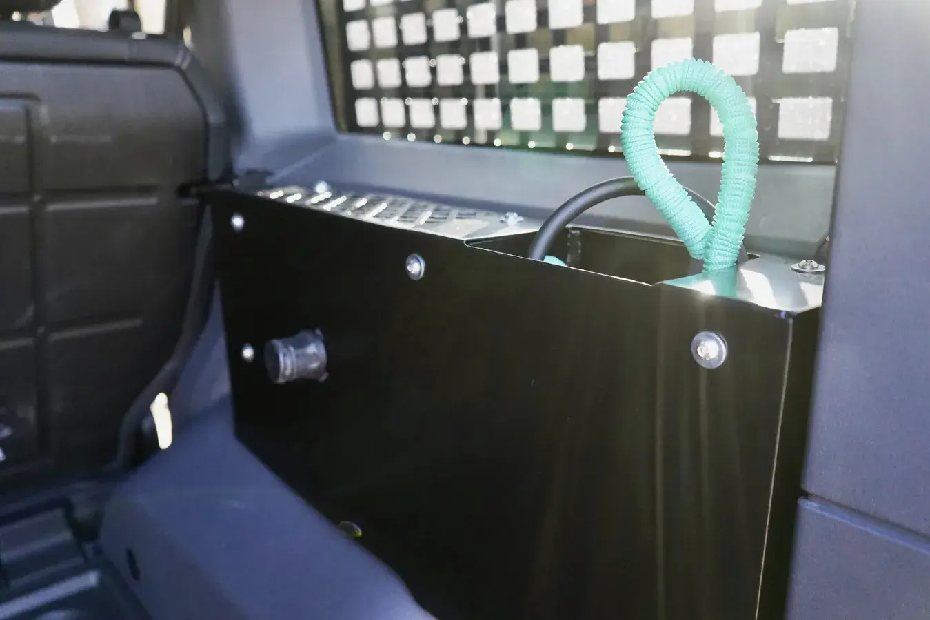 2024 INEOS Grenadier Signature Off-Road Edition