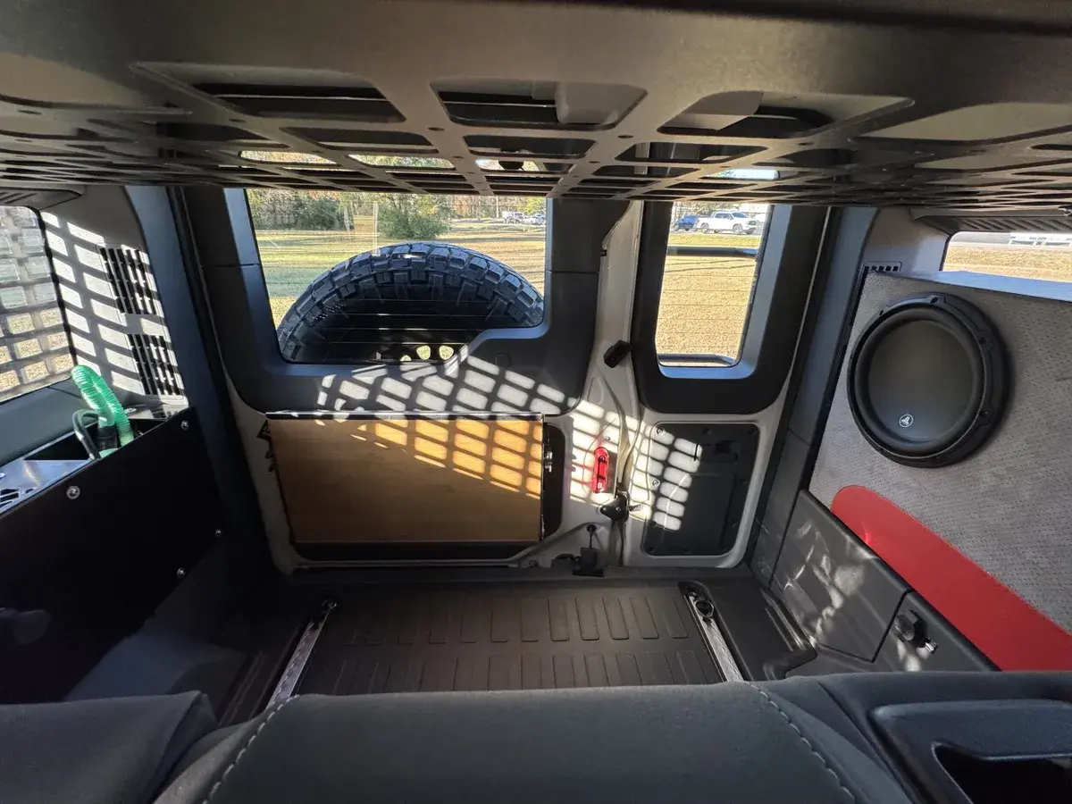 2024 INEOS Grenadier Signature Off-Road Edition