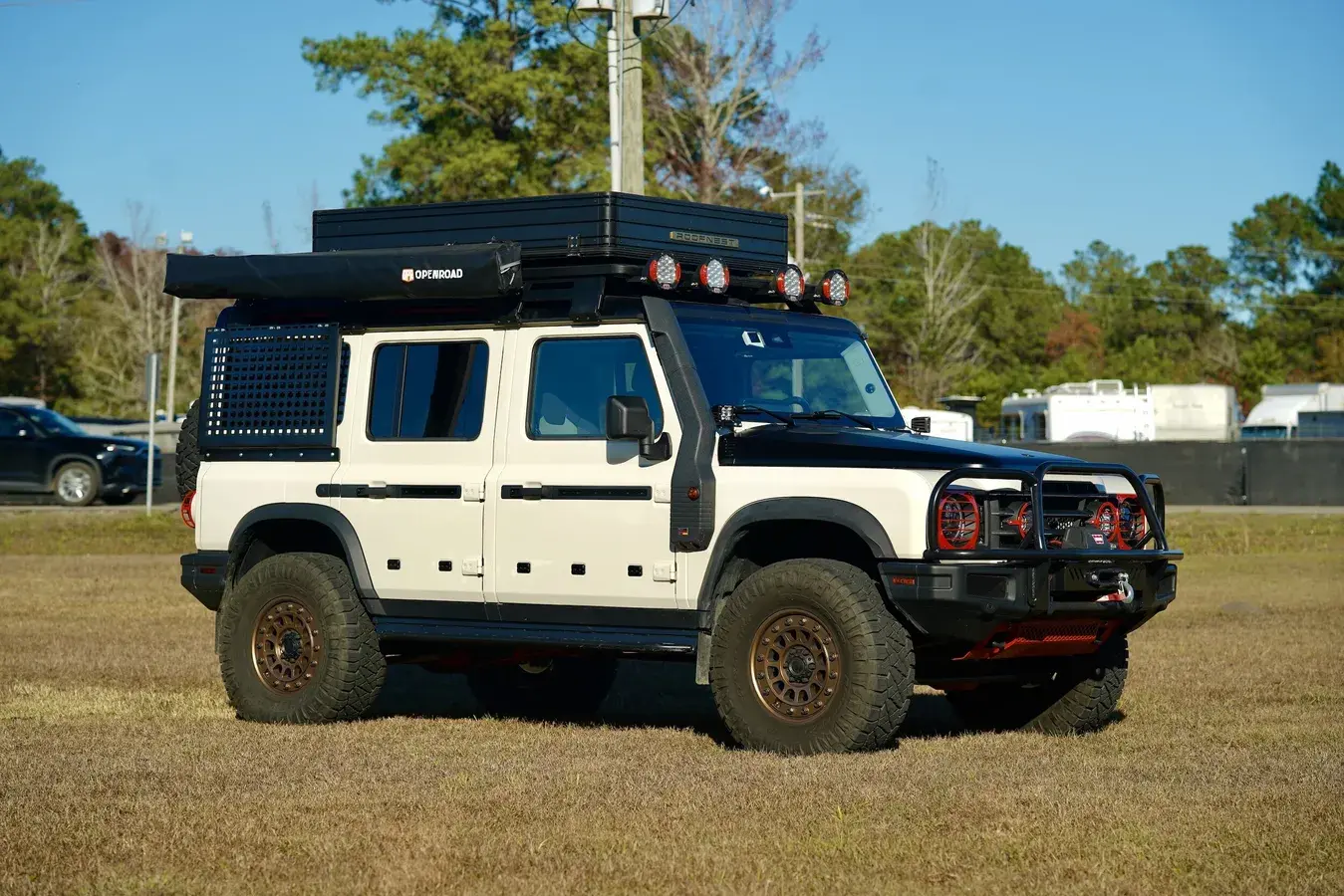 2024 INEOS Grenadier Signature Off-Road Edition - 2