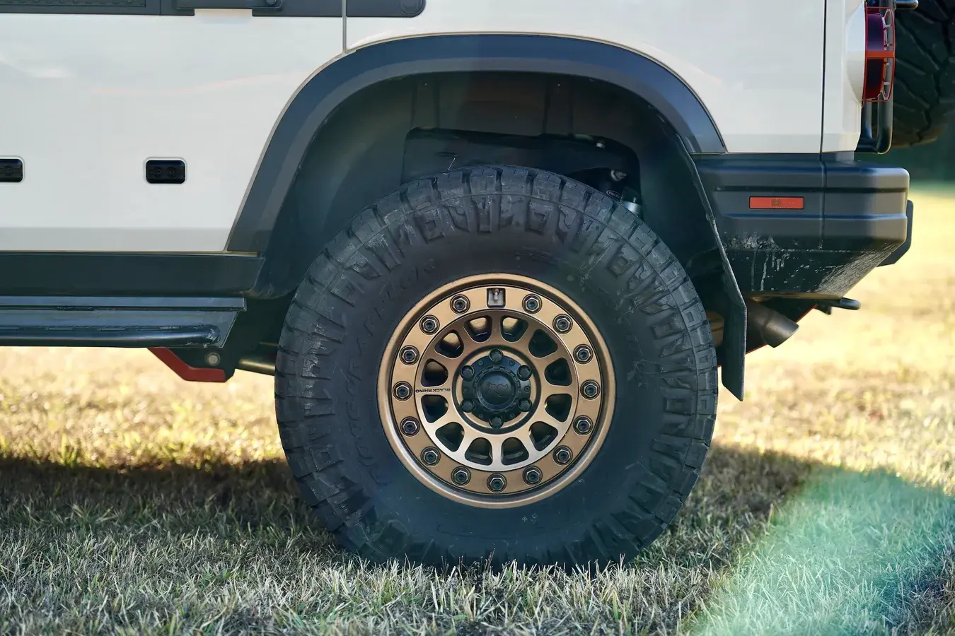 2024 INEOS Grenadier Signature Off-Road Edition