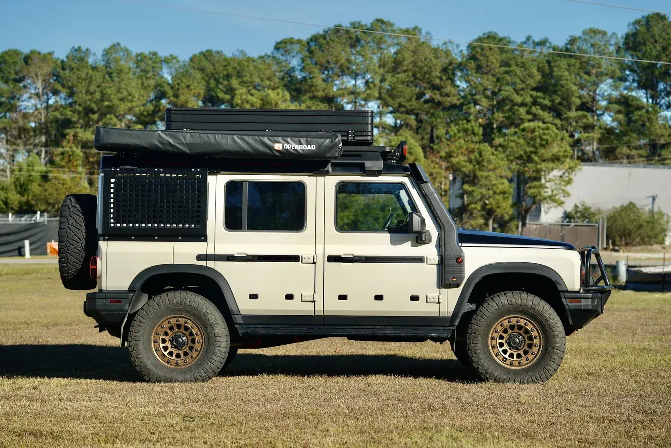 2024 INEOS Grenadier Signature Off-Road Edition - 3