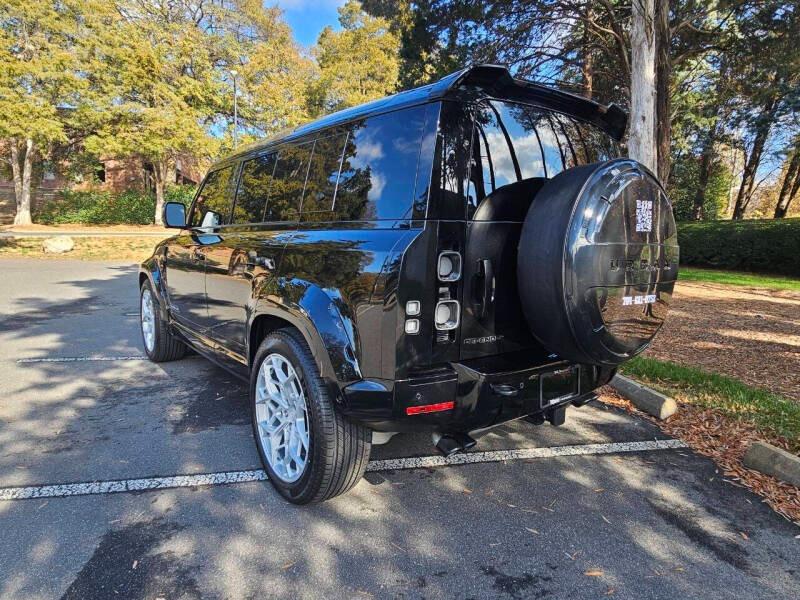 2024 Land Rover Defender 110 Urban Widetrack