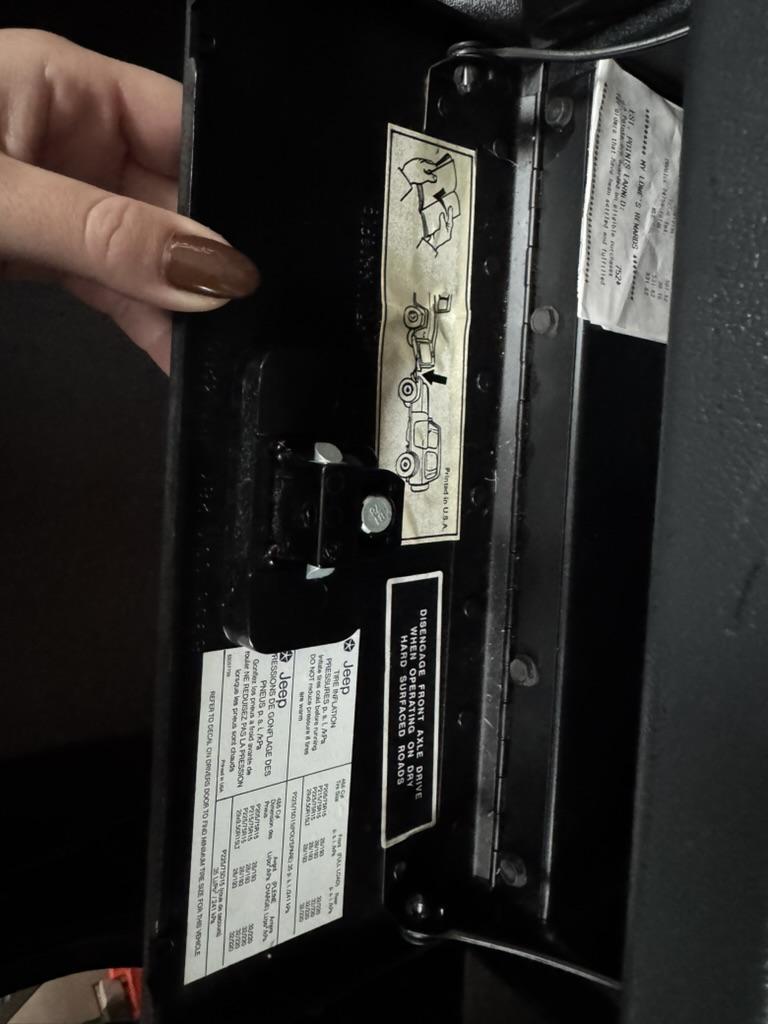 53k-Mile 1993 Jeep Wrangler YJ Splash Edition