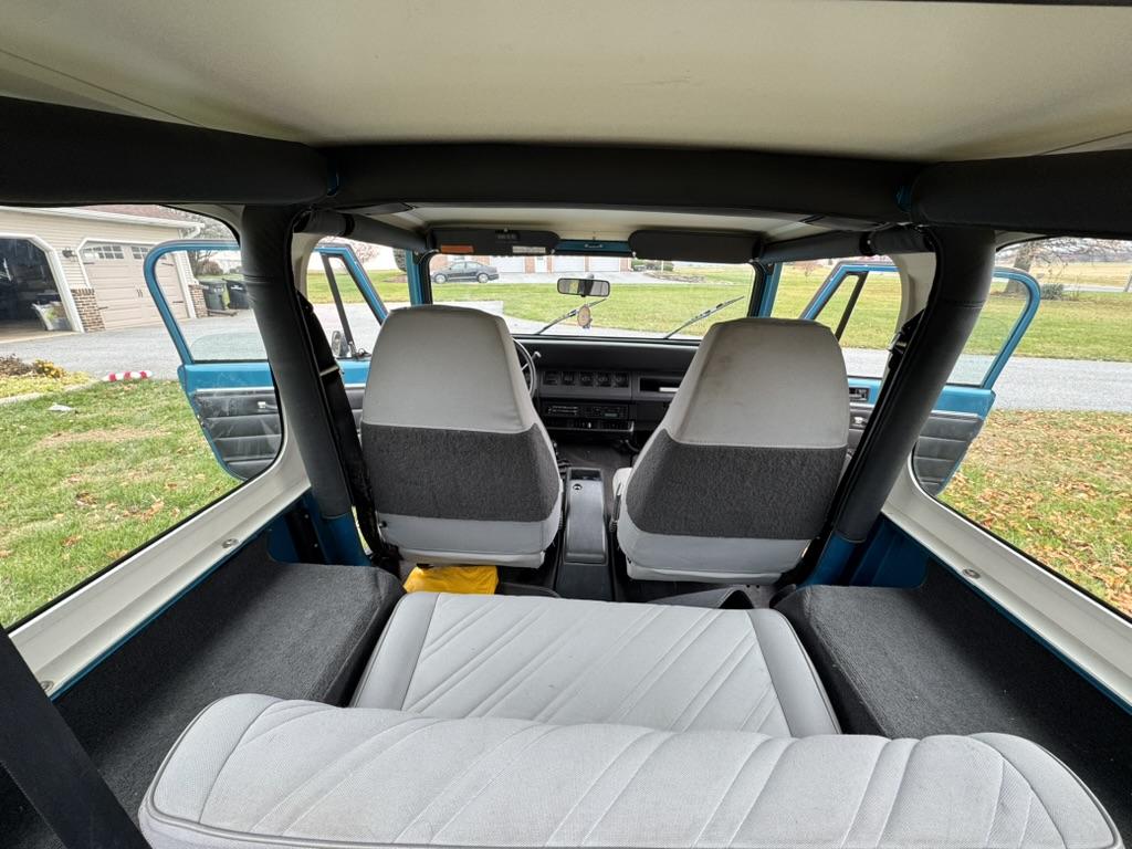 53k-Mile 1993 Jeep Wrangler YJ Splash Edition