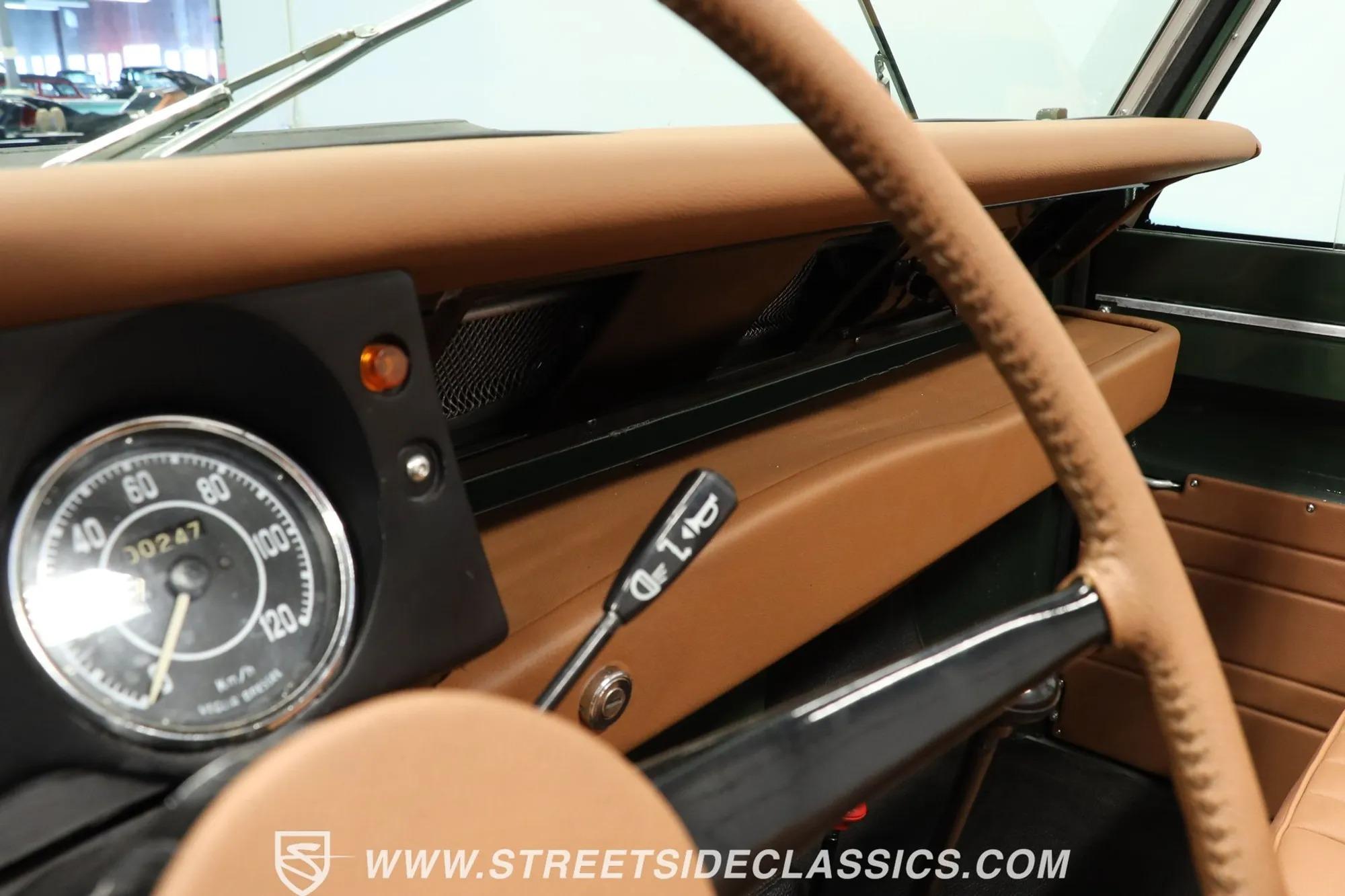 1971 Land Rover Series IIA