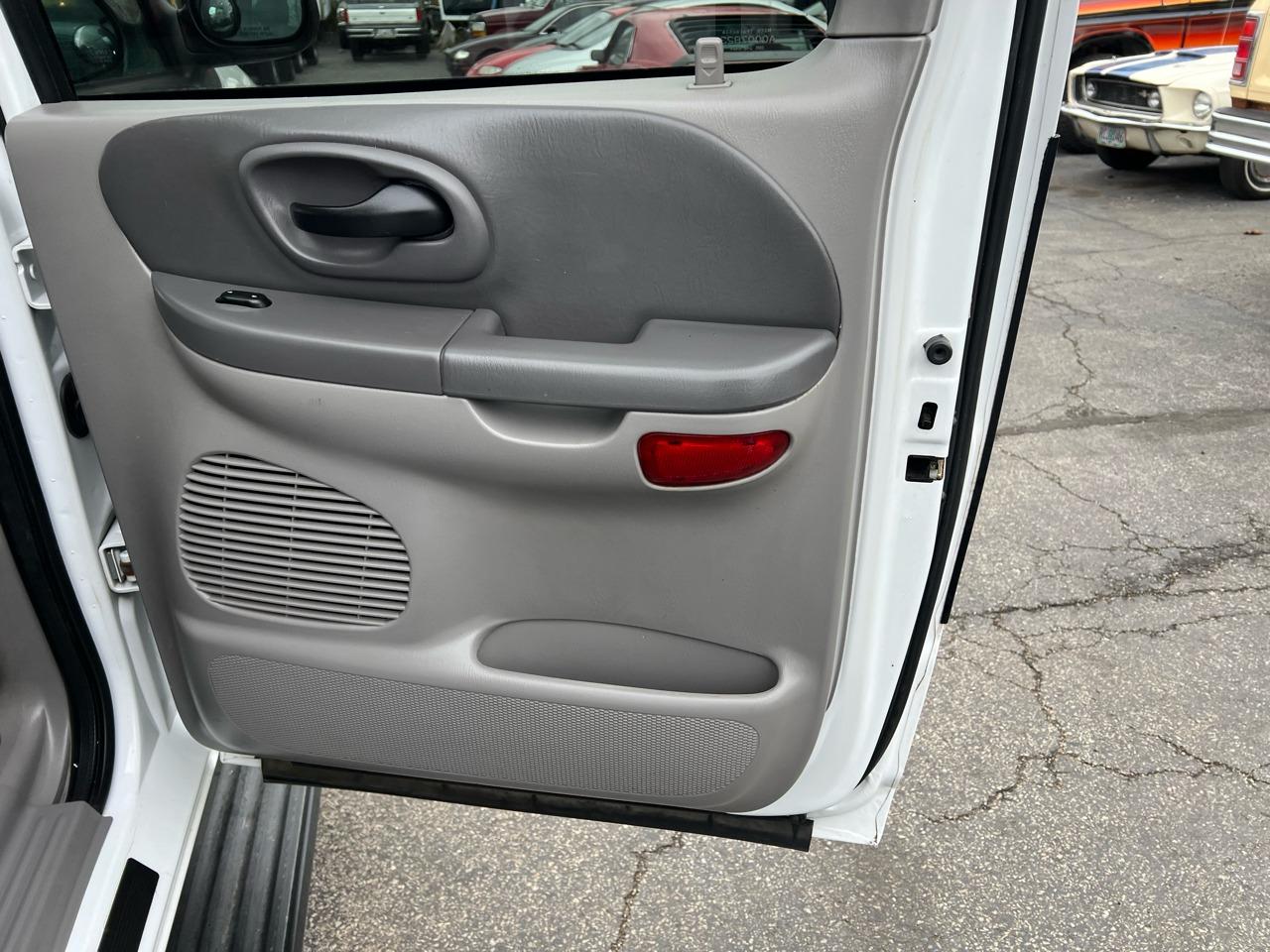 2002 Ford F-150 XLT 4×4