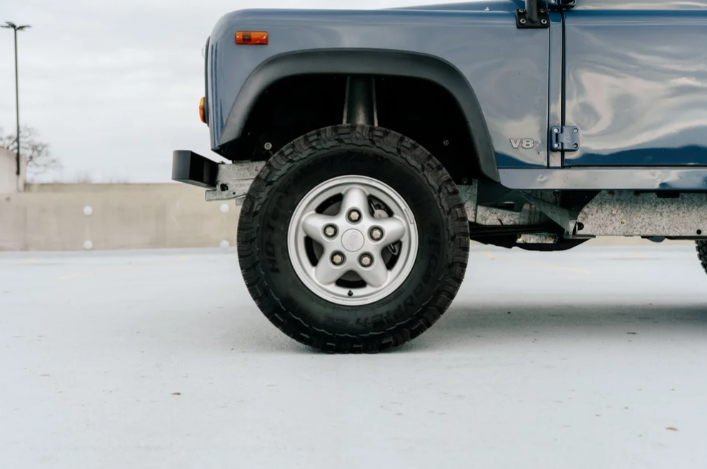 1995 Land Rover NAS Defender 90