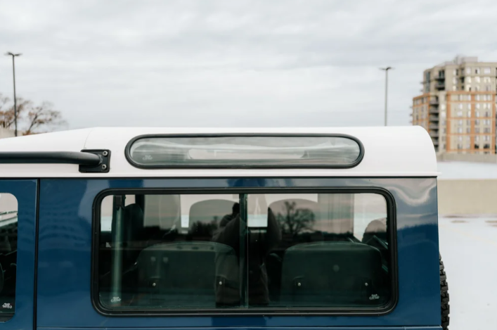 1995 Land Rover NAS Defender 90