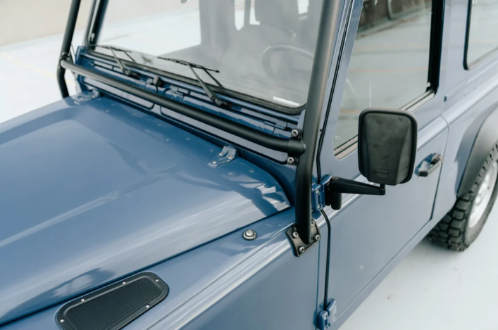 1995 Land Rover NAS Defender 90