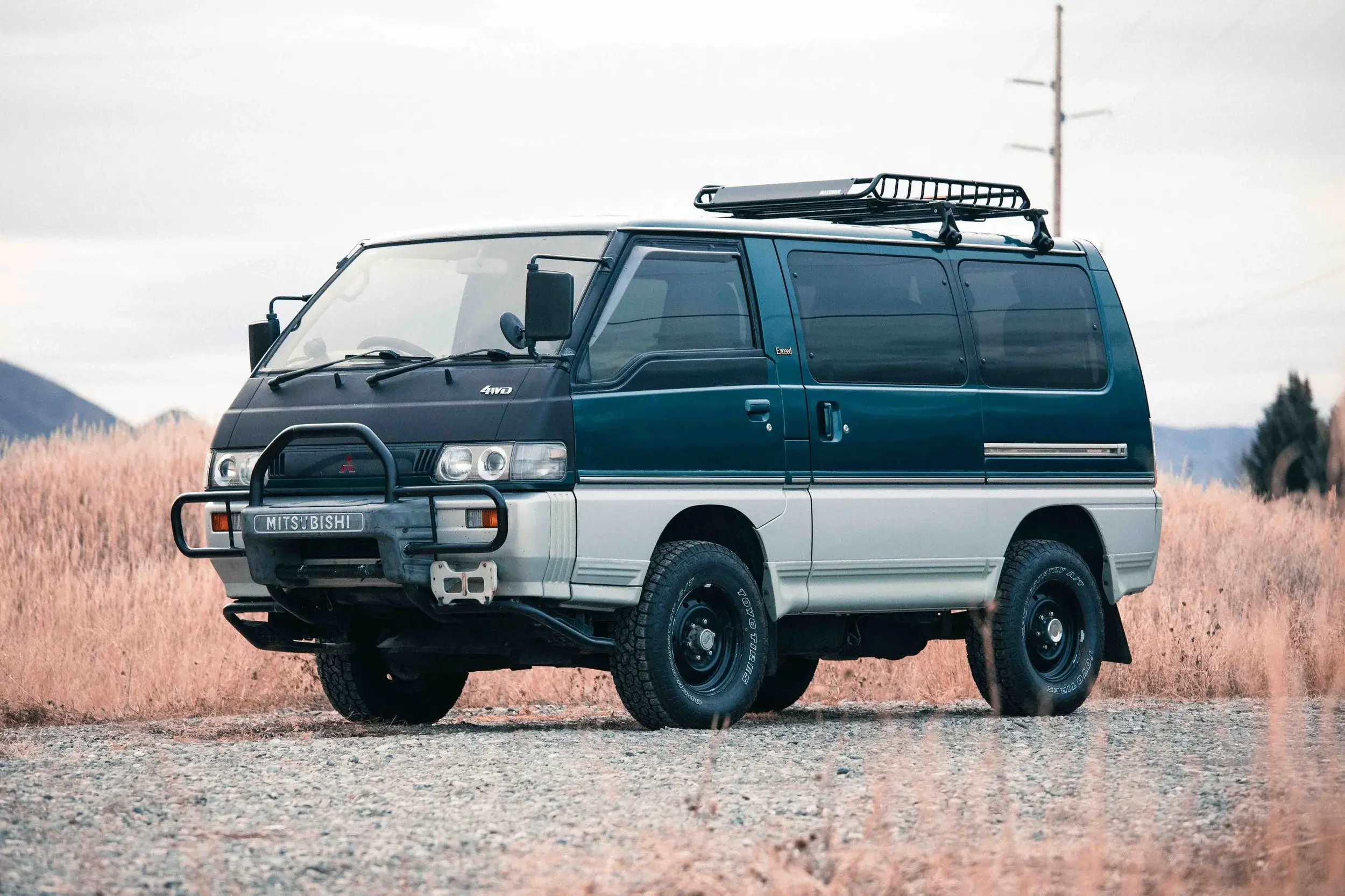  Mitsubishi Delica