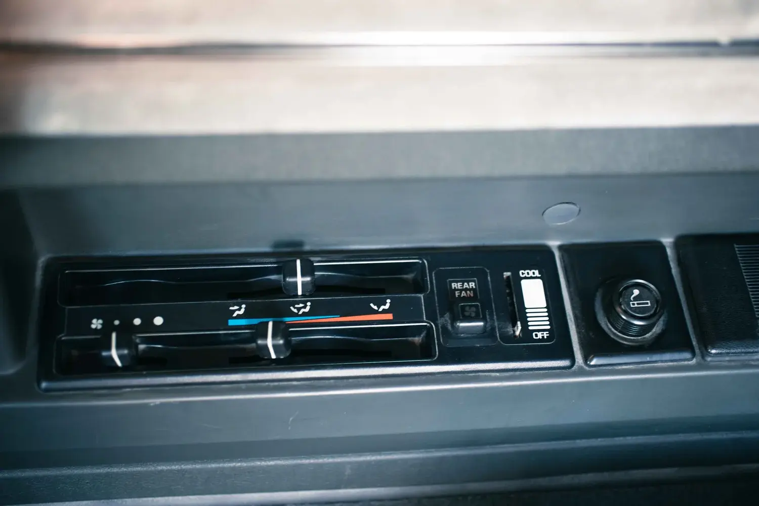 1993 Mitsubishi Delica L300 Star Wagon